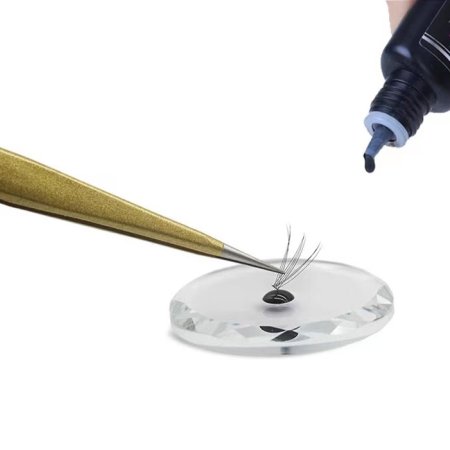 <About eyelash extensions> What is the reasonable SHELF LIFE of eyelash extension’s glue?