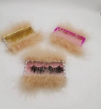 lash box with feather